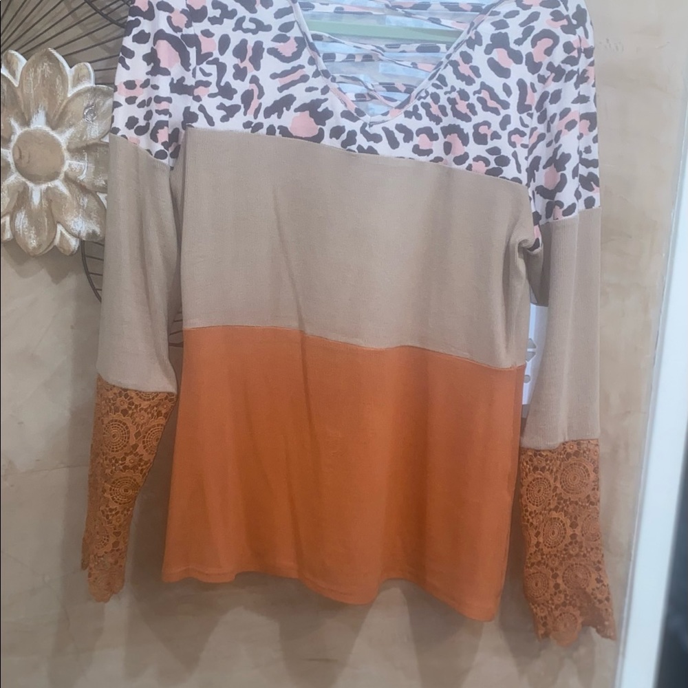 No name long sleeved top